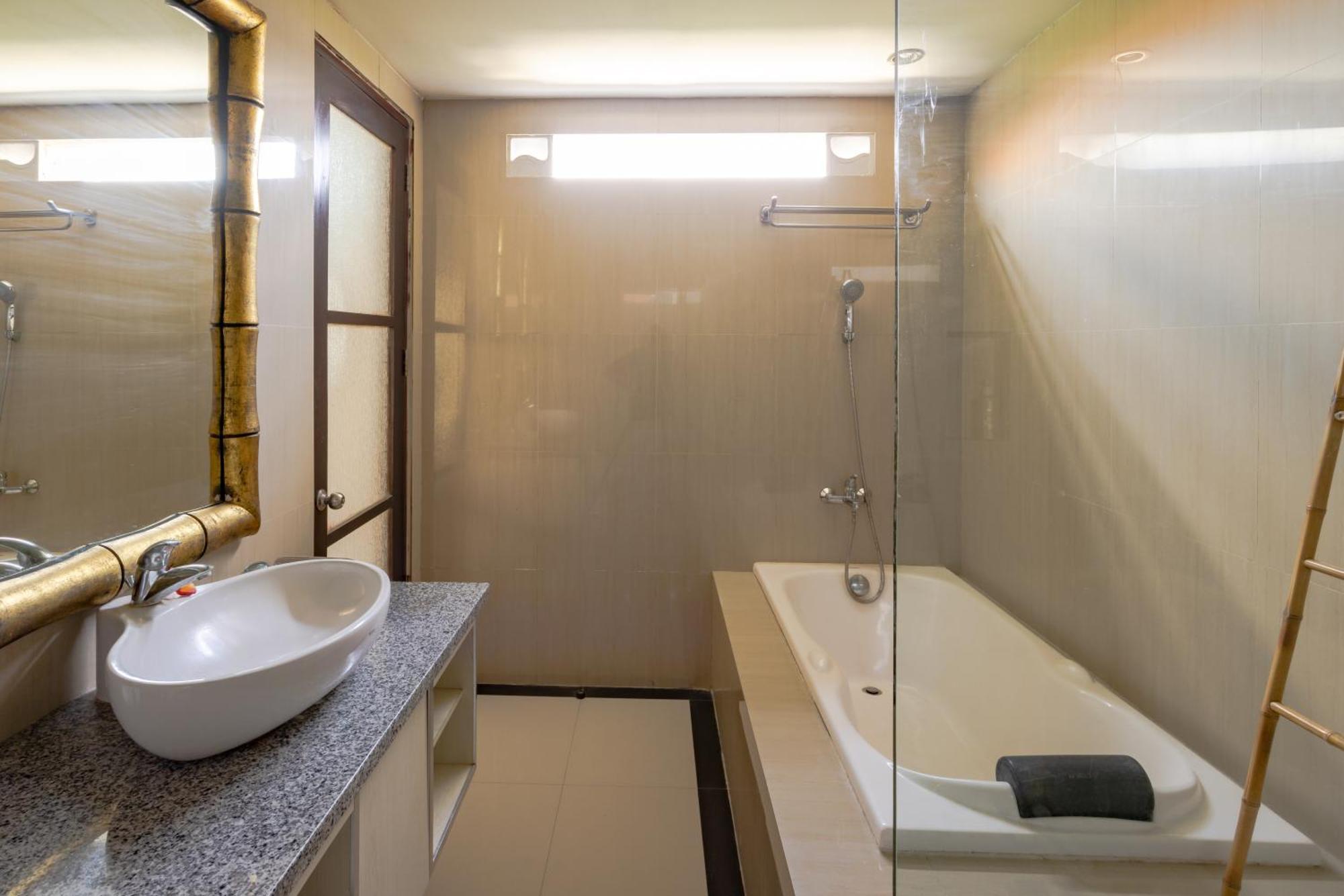 Canggu Spirit Guest House Exterior foto